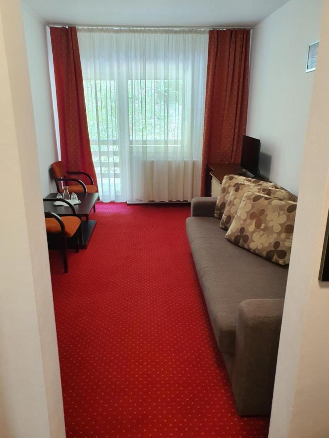 Hotel Cristal Sinaia Habitación foto