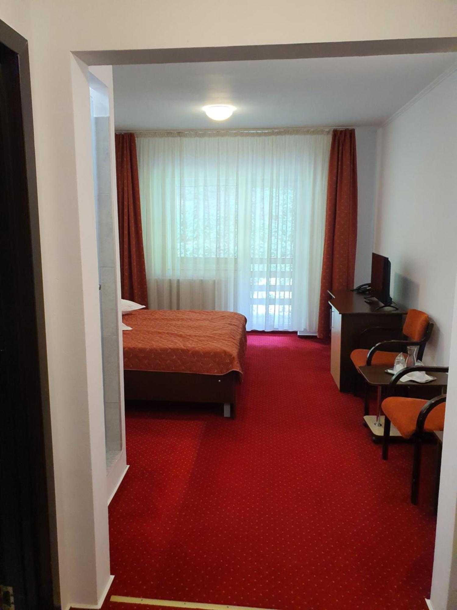 Hotel Cristal Sinaia Habitación foto